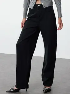 Trendyol Women Mid-Rise Relaxed Fit Jeans