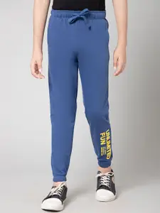 Alan Jones Boys Solid Typography Printed Mid Rise Joggers Track Pants