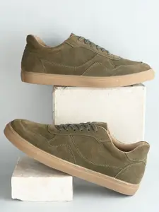 The Roadster Lifestyle Co Men Laced Up Memory Foam Casual Shoes