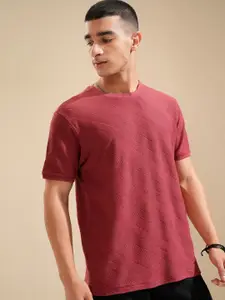 HIGHLANDER Men Knitted Textured Round Neck Tshirt