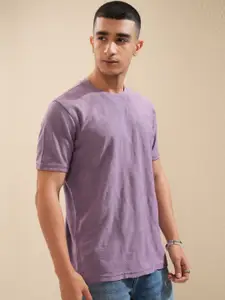 HIGHLANDER Men Solid Round Neck Cotton T-Shirt