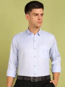FUBAR Men Slim Fit Opaque Formal Shirt