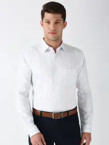 Peter England Elite Men Opaque Checked Formal Shirt