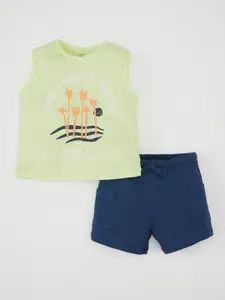 DeFacto Boys Graphic Printed Round Neck Pure Cotton T-shirt With Shorts
