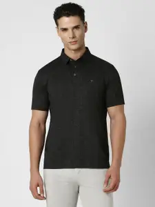 Van Heusen Men Geometric Printed Polo Collar Cotton T-shirt