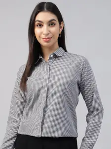 English Navy Women Spread Collar Vertical Striped Wrinkle Ressistant Formal Shirt
