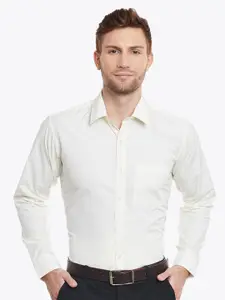 English Navy Men Slim Fit Opaque Formal Shirt