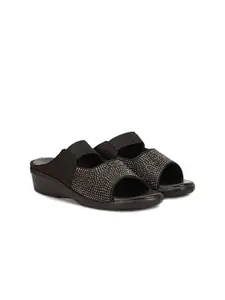 TRY FEET Embellished Wedge Sandals