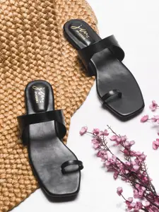 JM Looks Women Solid One Toe Flats