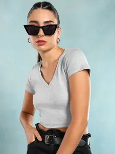 The Roadster Lifestyle Co Short Sleeves Crop Tops