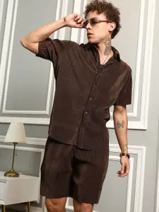 Campus Sutra Textured Short Sleeves Shirt & Shorts