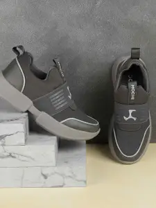 Mochi Printed Slip-On Casual Shoes