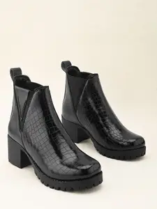 The Roadster Lifestyle Co Women Block-Heeled Chelsea Boots