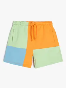 Koton Solid Boys Shorts