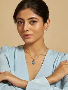 Kushal's Fashion Jewellery Gold-Embellished Bridal Cubic Zirconia Teardrop Shaped Pendant