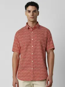 V Dot Men Spread Collar Abstract Printed Cotton Slim Fit Casual Shirt