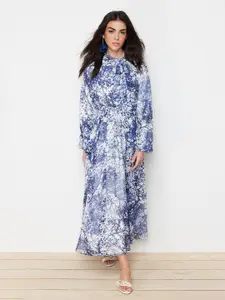 Trendyol Women Floral Printed Fit & Flare Maxi Dress