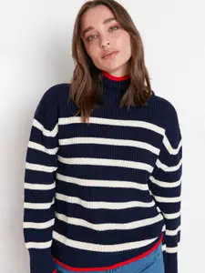 Trendyol Women Striped Pullover