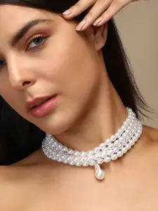 SOHI Brass Gold-Plated Necklace