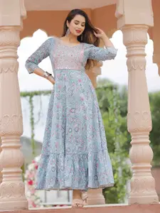 QBO FASHION Women Floral Printed Floral Kurta