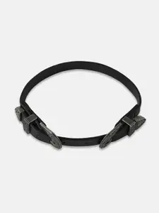 SOHI Silver-Plated Necklace