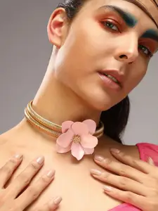 SOHI Brass Gold-Plated Necklace