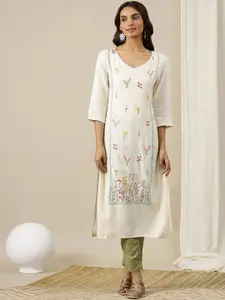 AURELIA Women Floral Embroidered Thread Work Kurta