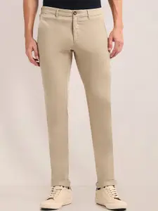 U.S. Polo Assn. Men Classic Slim Fit Chinos Trousers