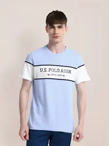 U.S. Polo Assn. Men Typography Printed Applique Slim Fit T-shirt