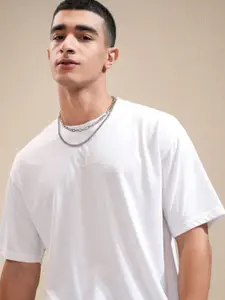 HIGHLANDER Men Round Neck Brand Logo Relaxed Basic Tshirt