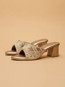 ERIDANI Textured Ethnic Block Peep Toes
