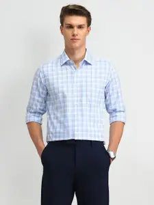 Arrow Men Slim Fit Opaque Checked Casual Shirt