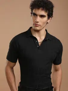 HIGHLANDER Men Typography Printed Polo Collar T-shirt