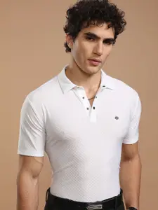 HIGHLANDER Men Polo Collar Slim Fit T-shirt