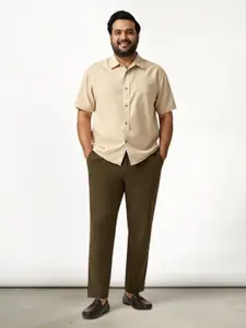 The Pant Project Men Army Olive Solid Slim Fit Plus-Size Solid Wrinkle Reisitant Formal Trousers