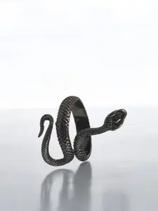 The Roadster Lifestyle Co Men Snake Shaped Finger Ring