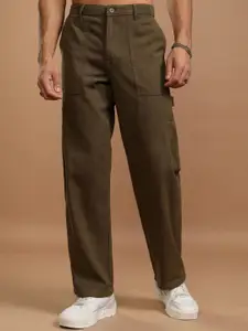 HIGHLANDER Men Straight Fit High-Rise Cargos Trousers