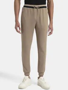 Jockey Super Combed Cotton Rich Pique Slim Fit Jogger with Zipper Pockets-AM05