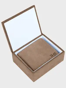 The Wallet Store Men Leather Two Fold Wallet