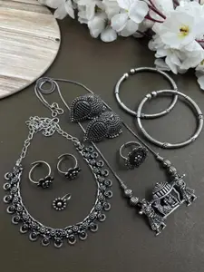 NAMAN ARTS Amy Silver-Plated Oxidised Necklace Jewellery Set