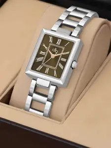 DressBerry Women Dial & Stainless Steel Bracelet Style Straps Analogue Watch 0035 Olive Green Roman Figure