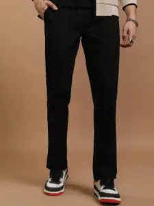 HIGHLANDER Men Relaxed Fit Cotton Trousers