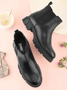 The Roadster Lifestyle Co Women Casual Chelsea Boots