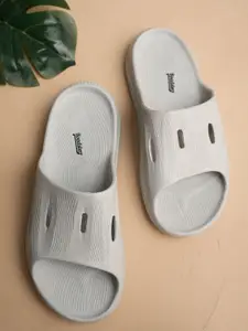 The Roadster Lifestyle Co Men Self Design Rubber Sliders