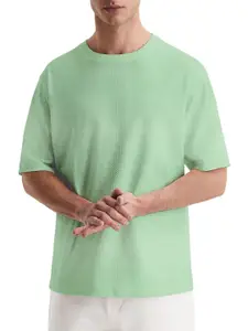 London Hills Men Self Design Round Neck Oversized T-shirt