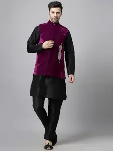 Utsav Fashion Mandarin Collar Long Sleeves Regular Kurta With Trouser With Nehru jacket