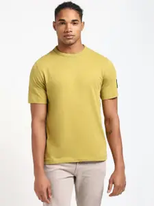 Calvin Klein Jeans Men Solid Round Neck Cotton T-shirt