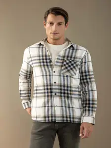 DeFacto Men Tartan Checks Opaque Checked Casual Shirt