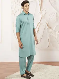 VASTRAMAY Shirt Collar Long Roll-Up Sleeves Regular Pathani Kurta With Pyjama