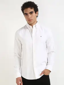 Tommy Hilfiger Men Button-Down Collar Vertical Striped Cotton Casual Shirt